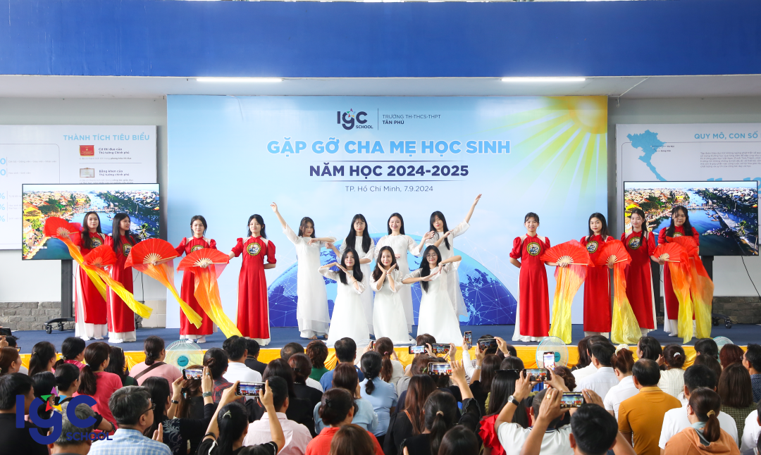 GẶP GỠ CHA MẸ HỌC SINH ĐẦU NĂM HỌC 2024 - 2025