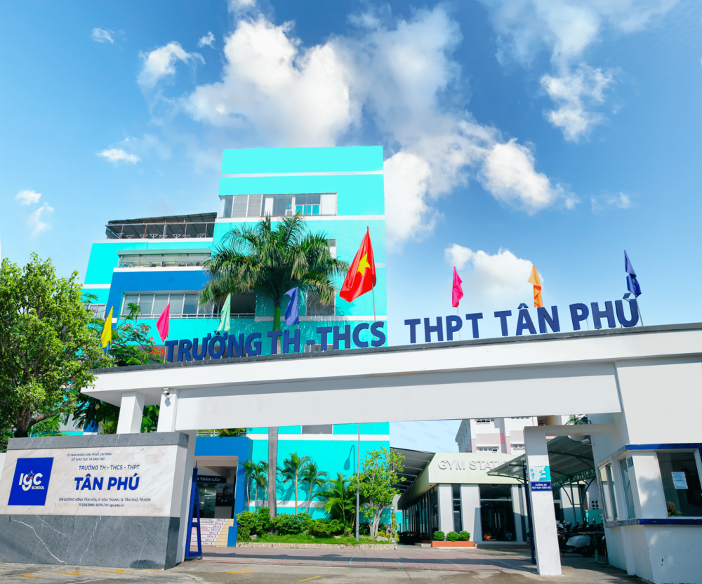 Trường Tân Phú công bố Biểu phí năm học 2025-2026