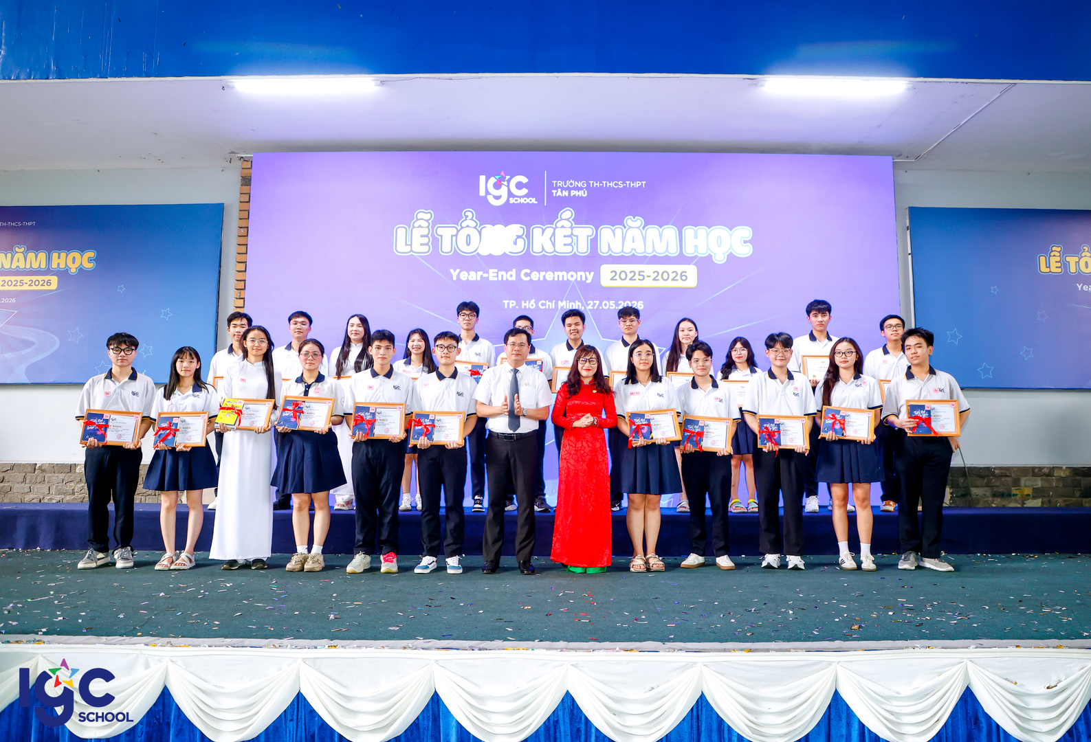 Lễ Tổng kết đặc biệt của khối 12 Trường TH, THCS và THPT Tân Phú