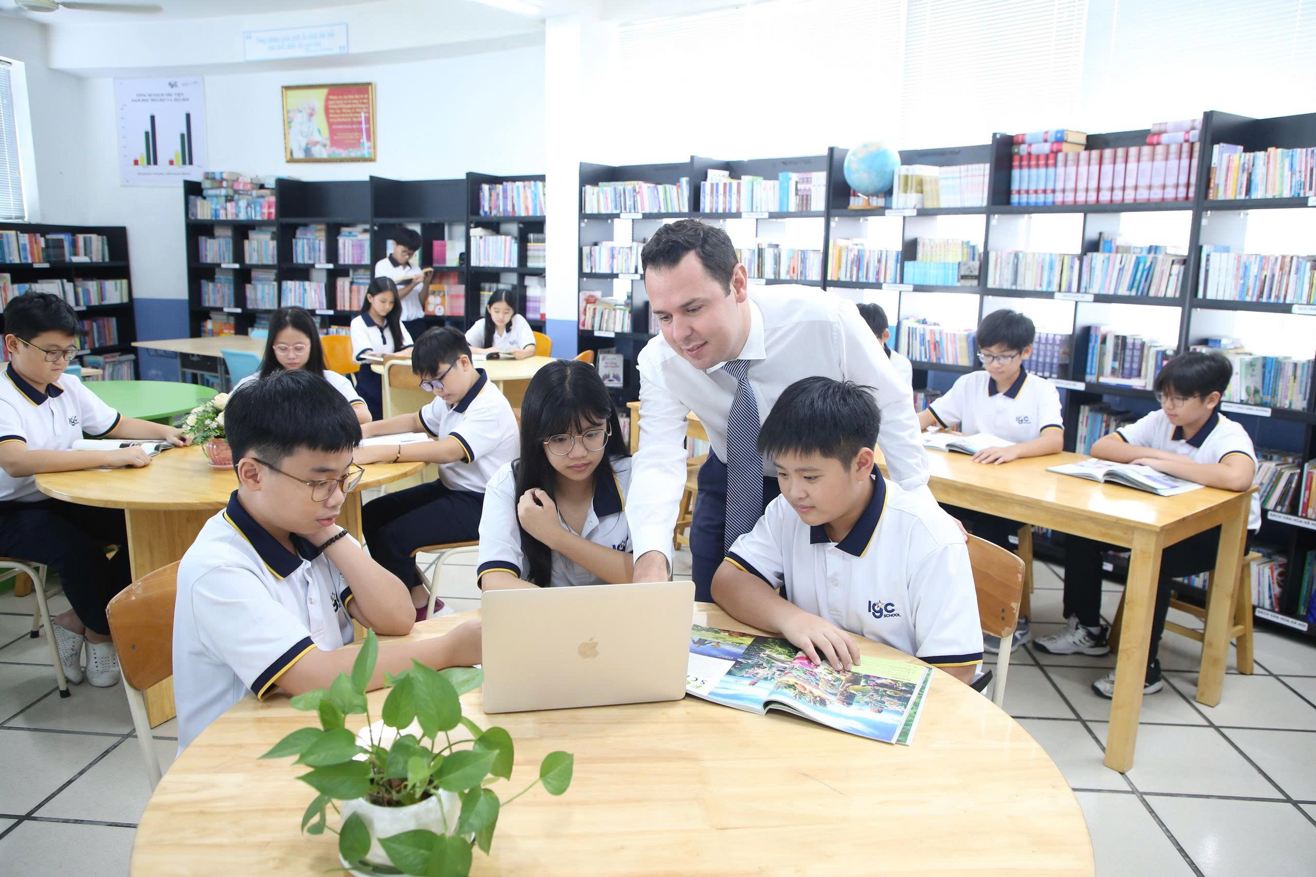 CHƯƠNG TRÌNH TỰ CHỌN: Luyện thi đại học, luyện thi IELTS,…