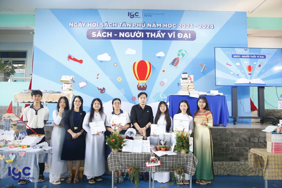 Ngày Hội Sách Trường TH, THCS Và THPT Tân Phú