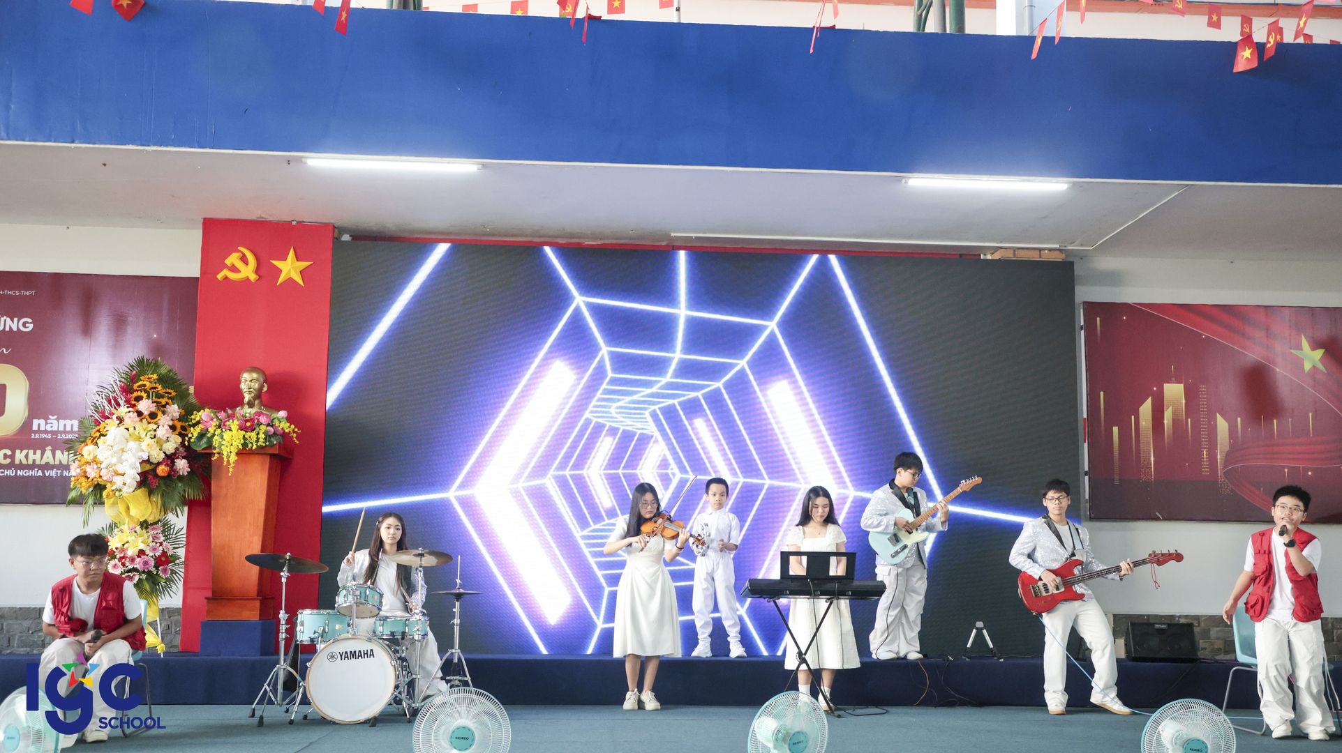 Nhấn vào ảnh để phóng to